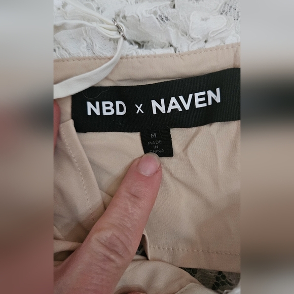 NBD×NAVEN Naven Allie Corset Lace Bodysuit in White. Size Medium - Picture 9 of 16